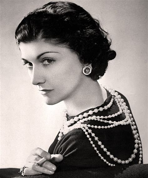 coco chanel potrait|Coco Chanel old photos.